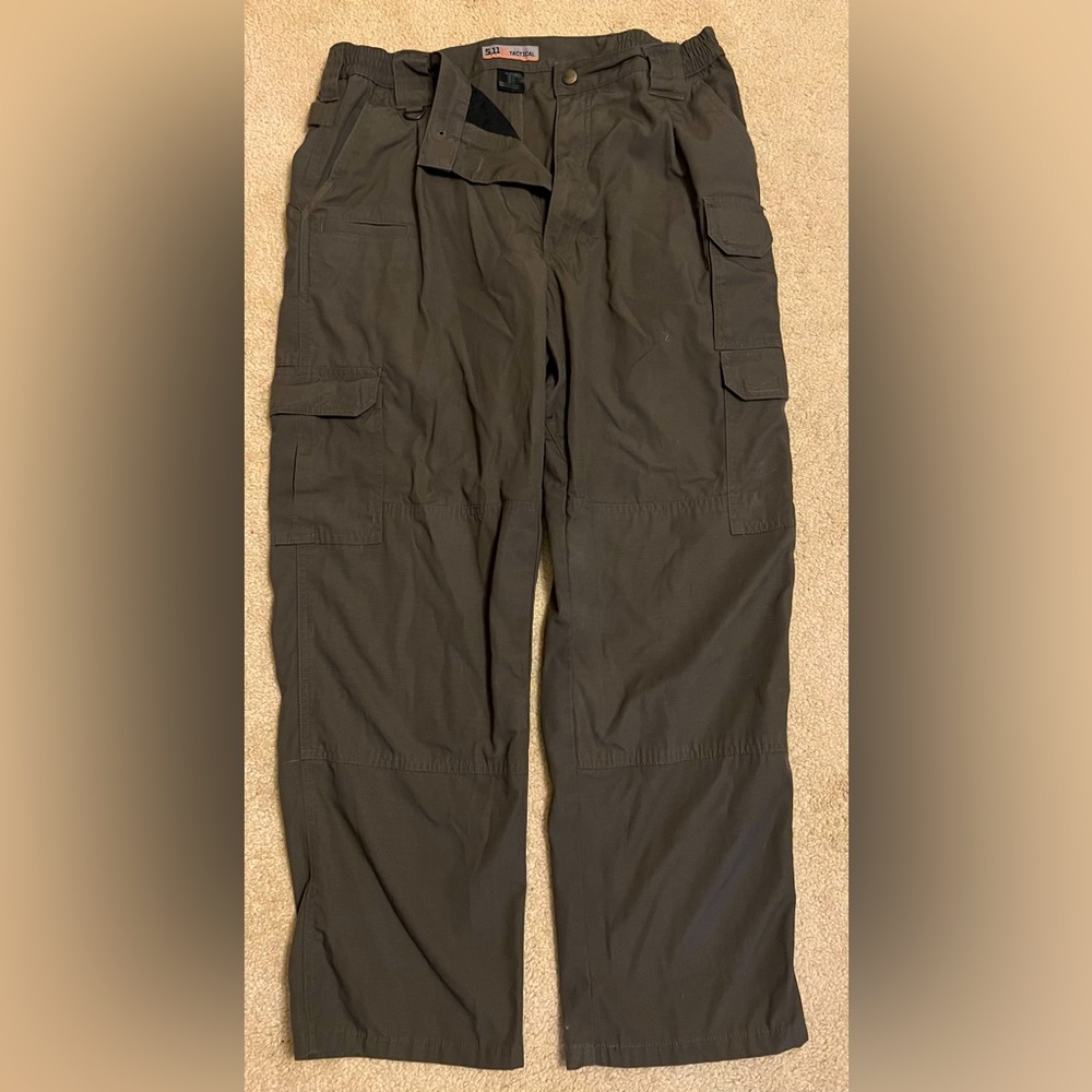 5.11 men’s 36x30 brown tactical pants